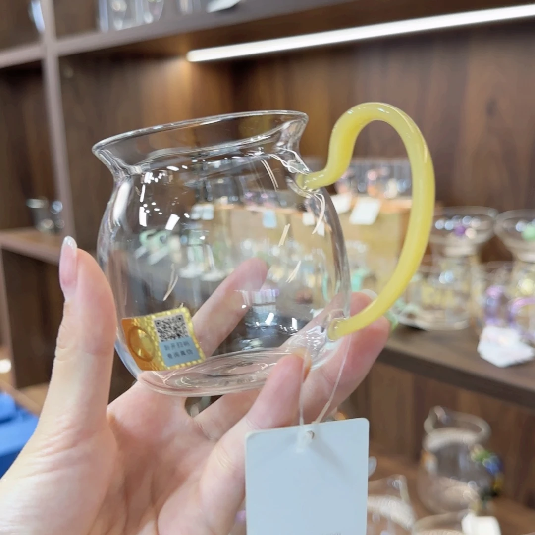 禾器美满金玉色公道杯。。