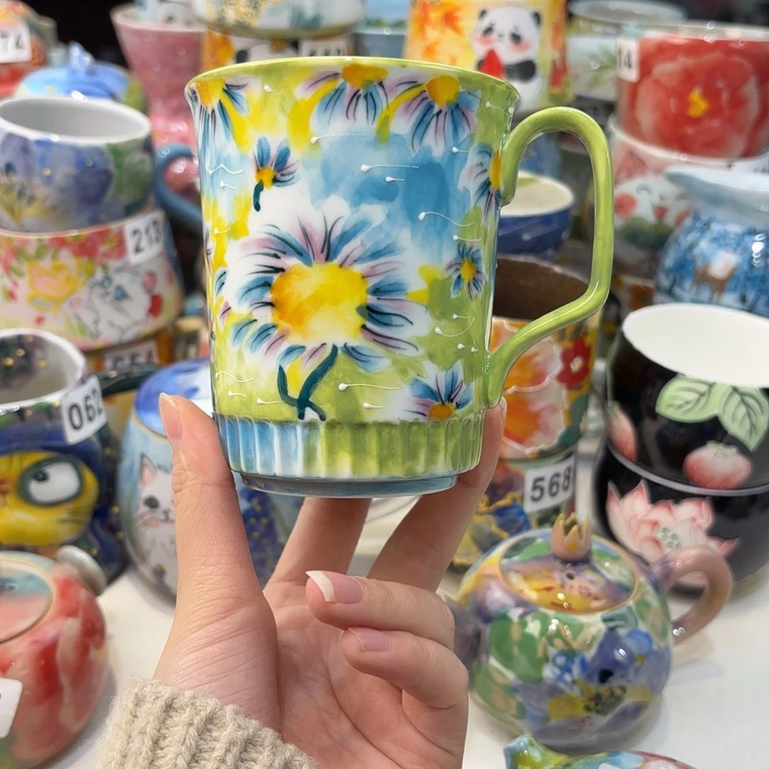 瓷片兔兔好可爱呀打