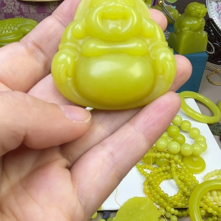 小***小新疆若羌黄口佛公