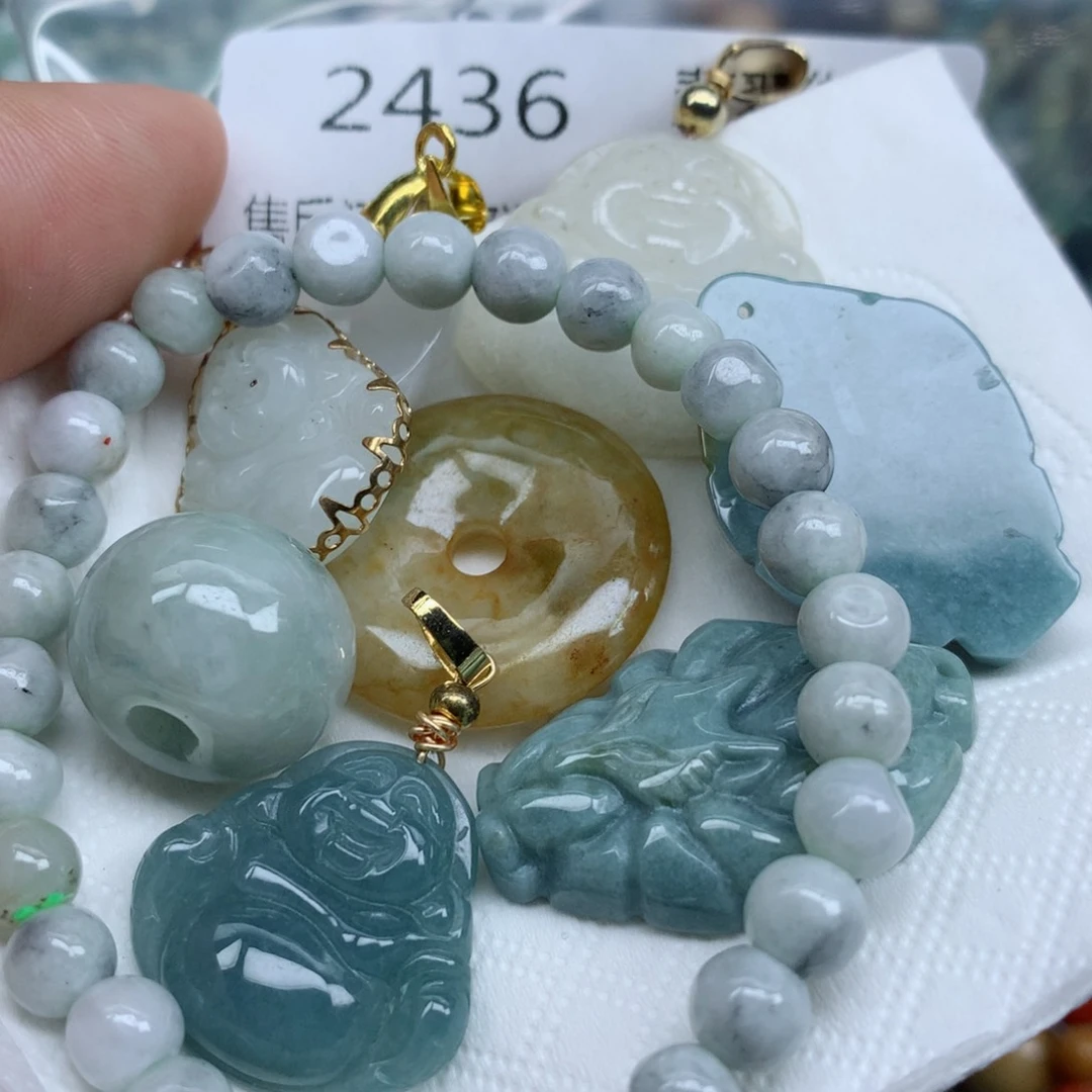 颈饰未镶嵌翡翠翡翠