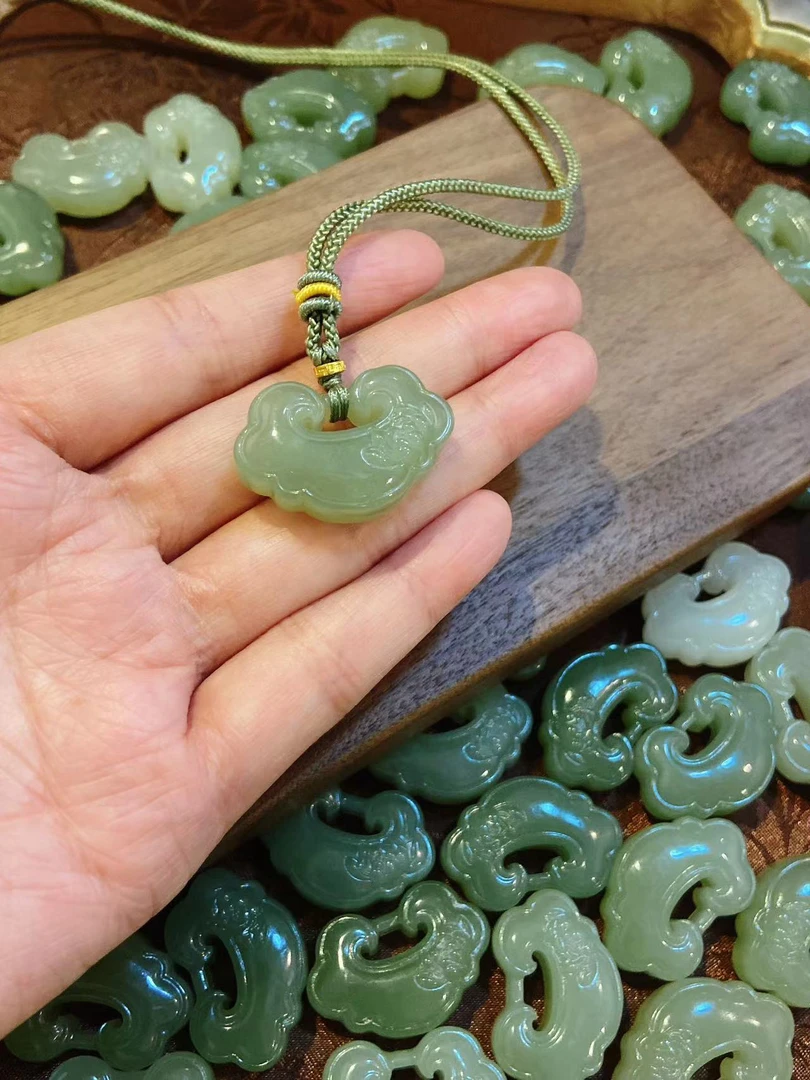 c12 如意锁荷花套链发一条