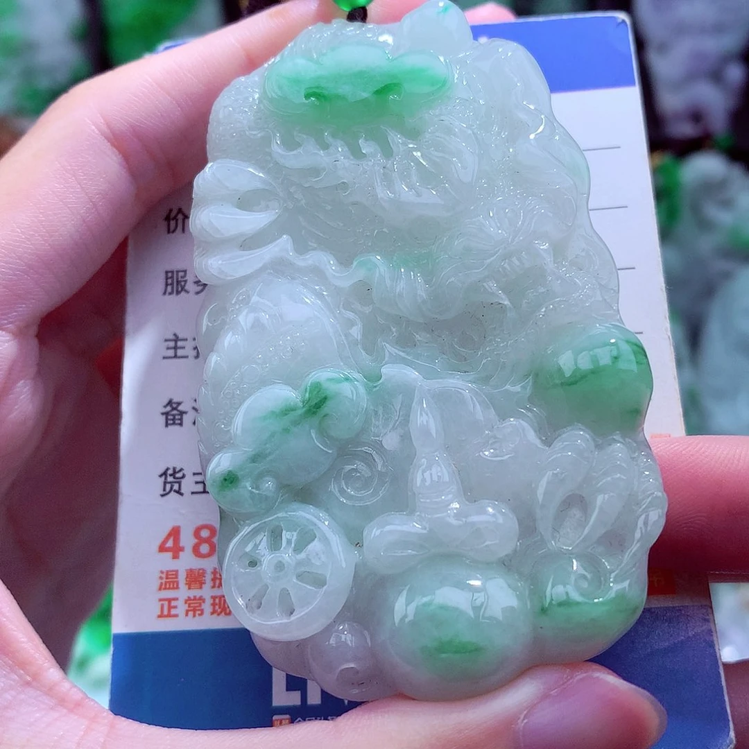 翡翠未镶嵌颈饰天然