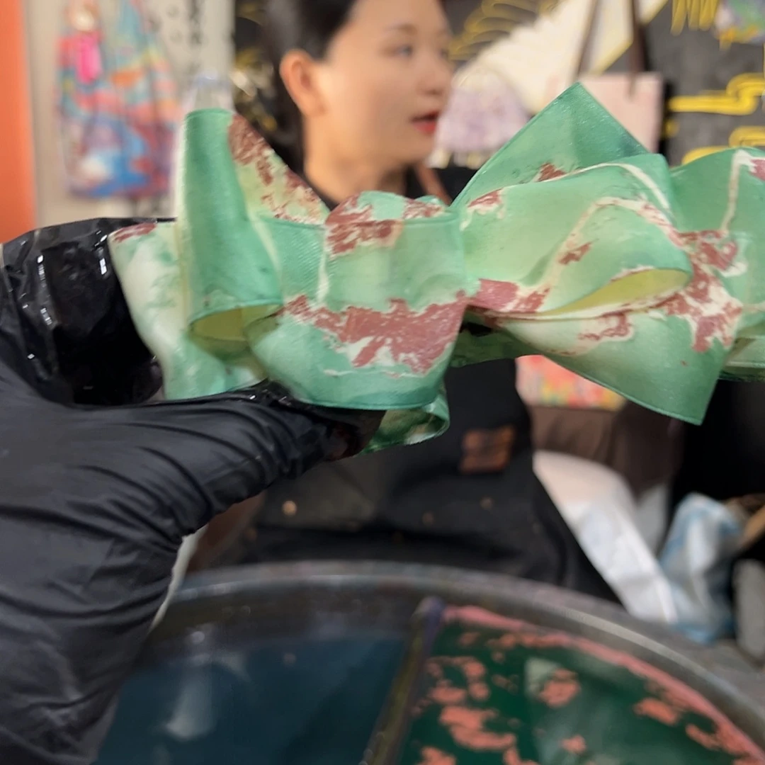 571香蕉夹手作十里桃花