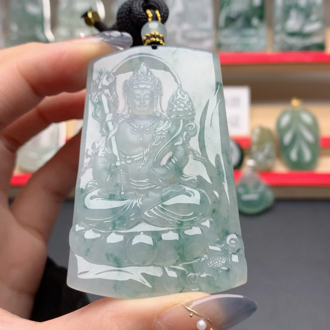 L***e颈饰未镶嵌翡翠虚空藏菩萨
