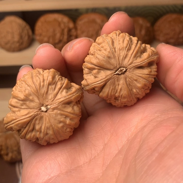 文玩核桃吊坠?***甲平底