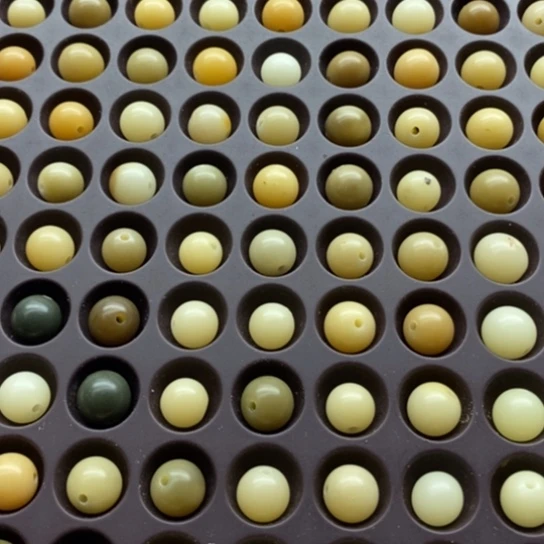 白玉菩提吊坠瑕疵9糖果圆197颗