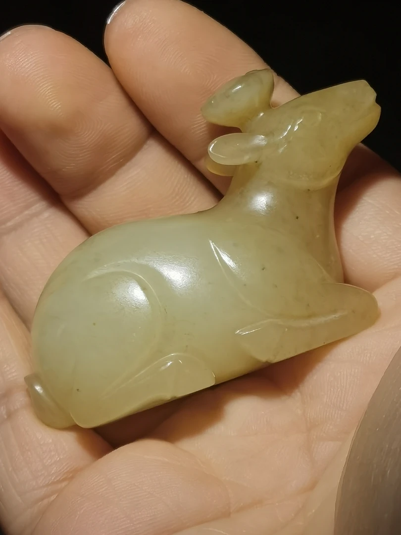 旧藏和田玉玉鹿挂件
