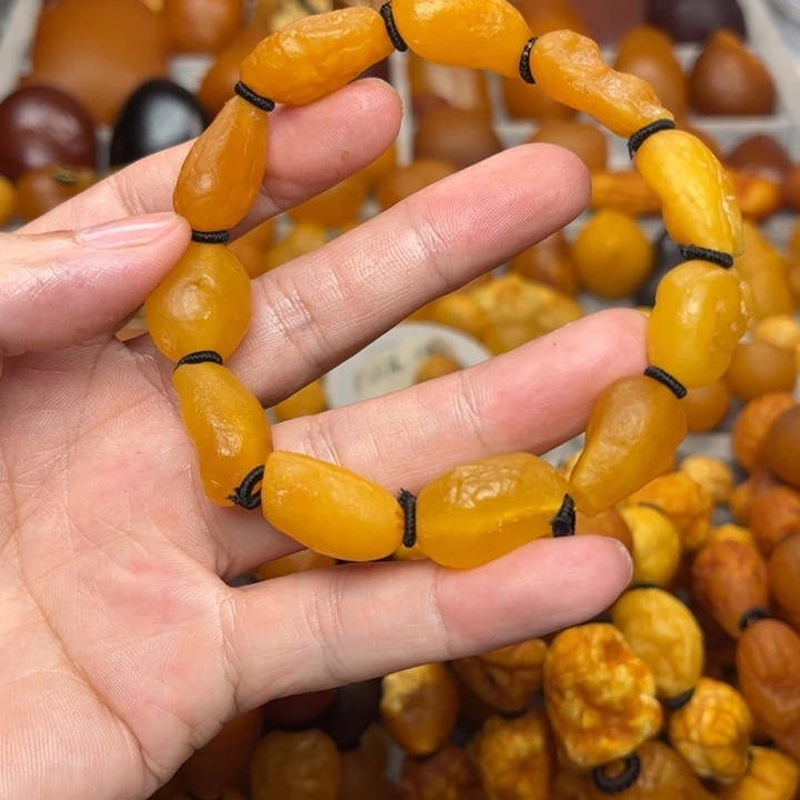 琥珀未镶嵌裸石天然蜜蜡手串