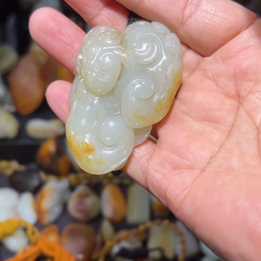 和田玉吊坠(不含链)未镶嵌林*豆