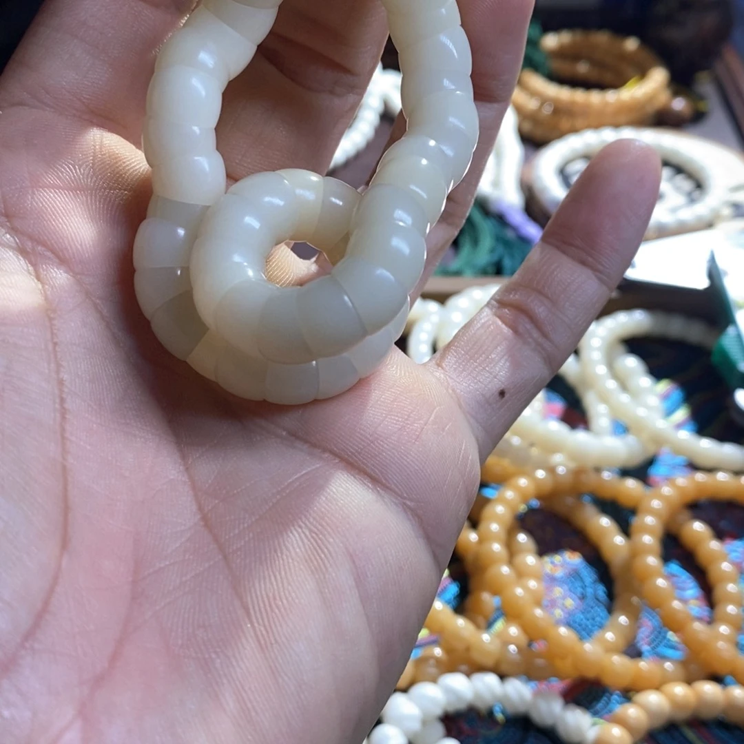 白玉菩提手串?****琦菩提根