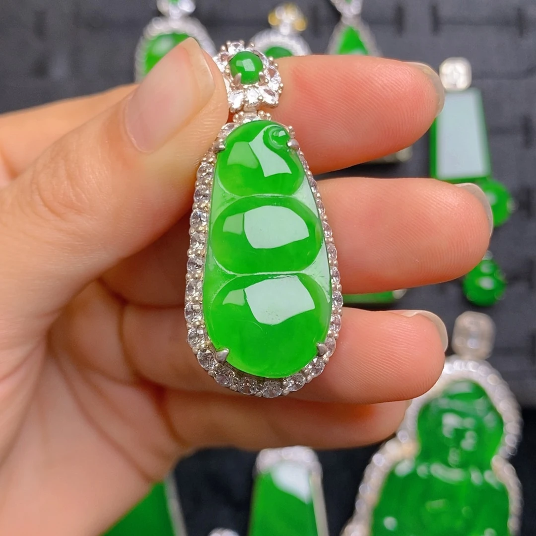 翡翠银S925镶嵌颈饰