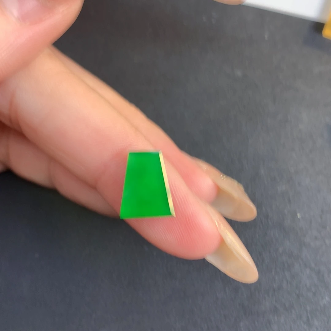 翡翠裸石11.42/9.52/2.3翡翠翡翠