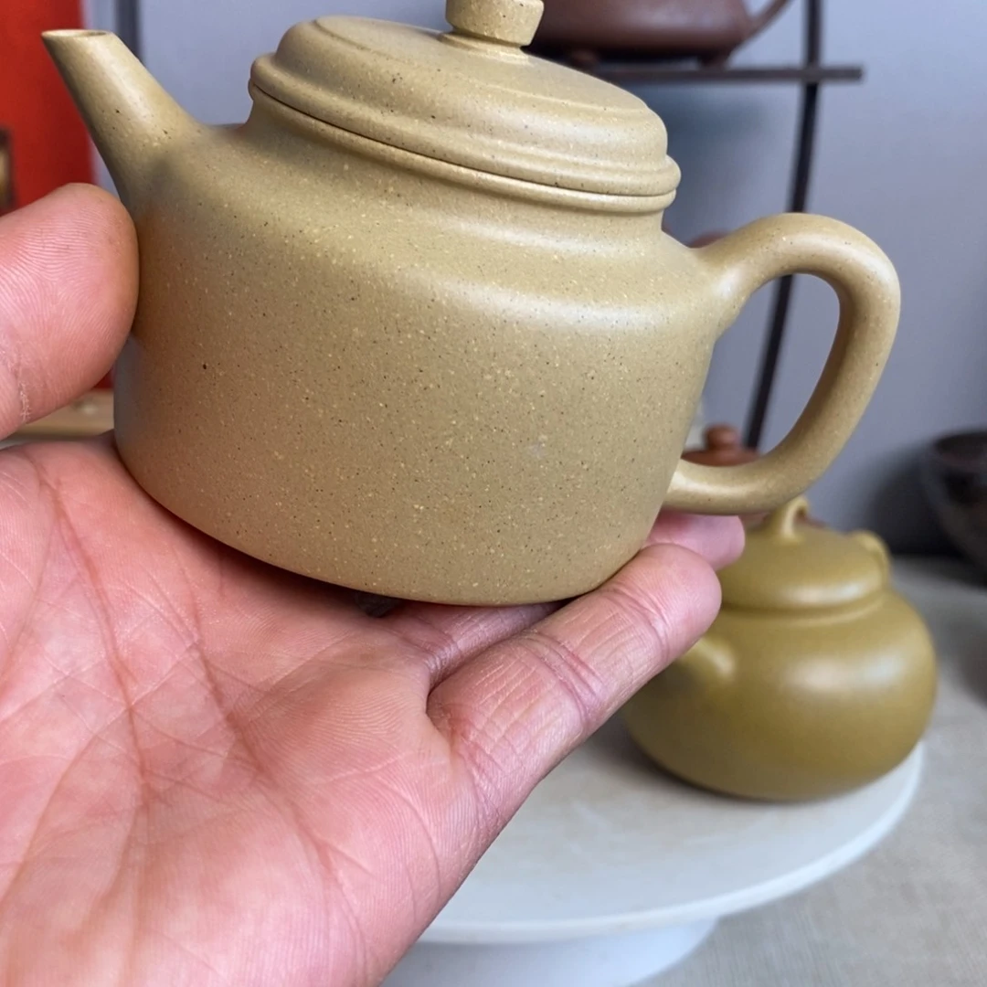 本山绿泥茶壶雷**斯宜兴紫砂壶名家作品