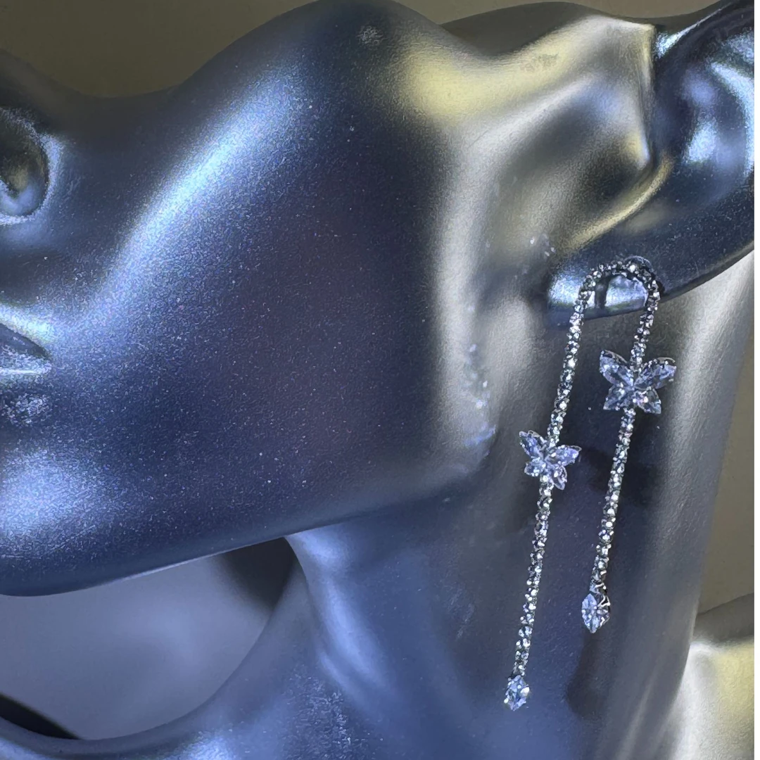 铜合金锆石耳饰 银色花朵长款蝴蝶结流苏925银针耳环