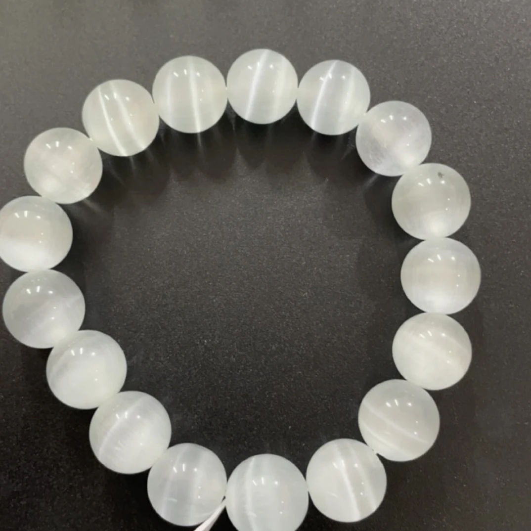 121  卡12白猫眼手串