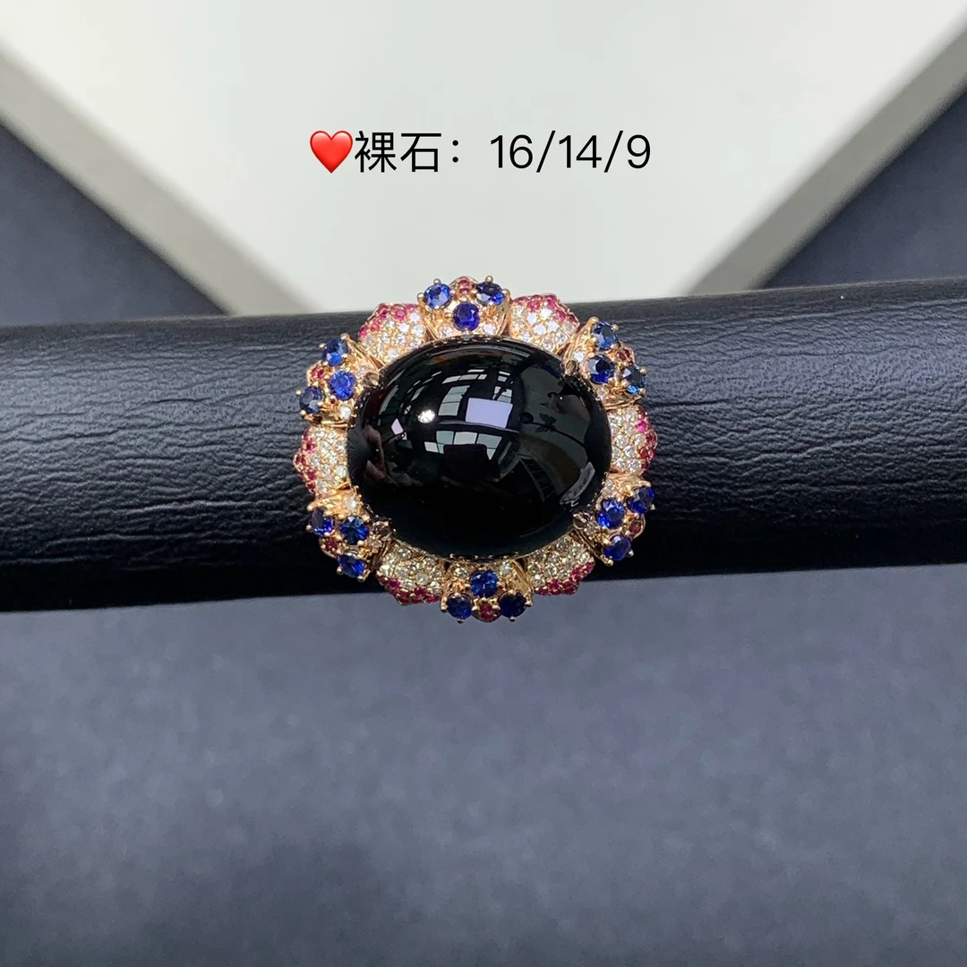 新品推荐·18K金墨翠蛋面缅A翡翠玉石戒指吊坠气质豪镶设计款