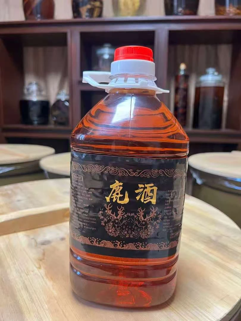 东北纯粮酒   52度 带2两试喝  一桶5斤
