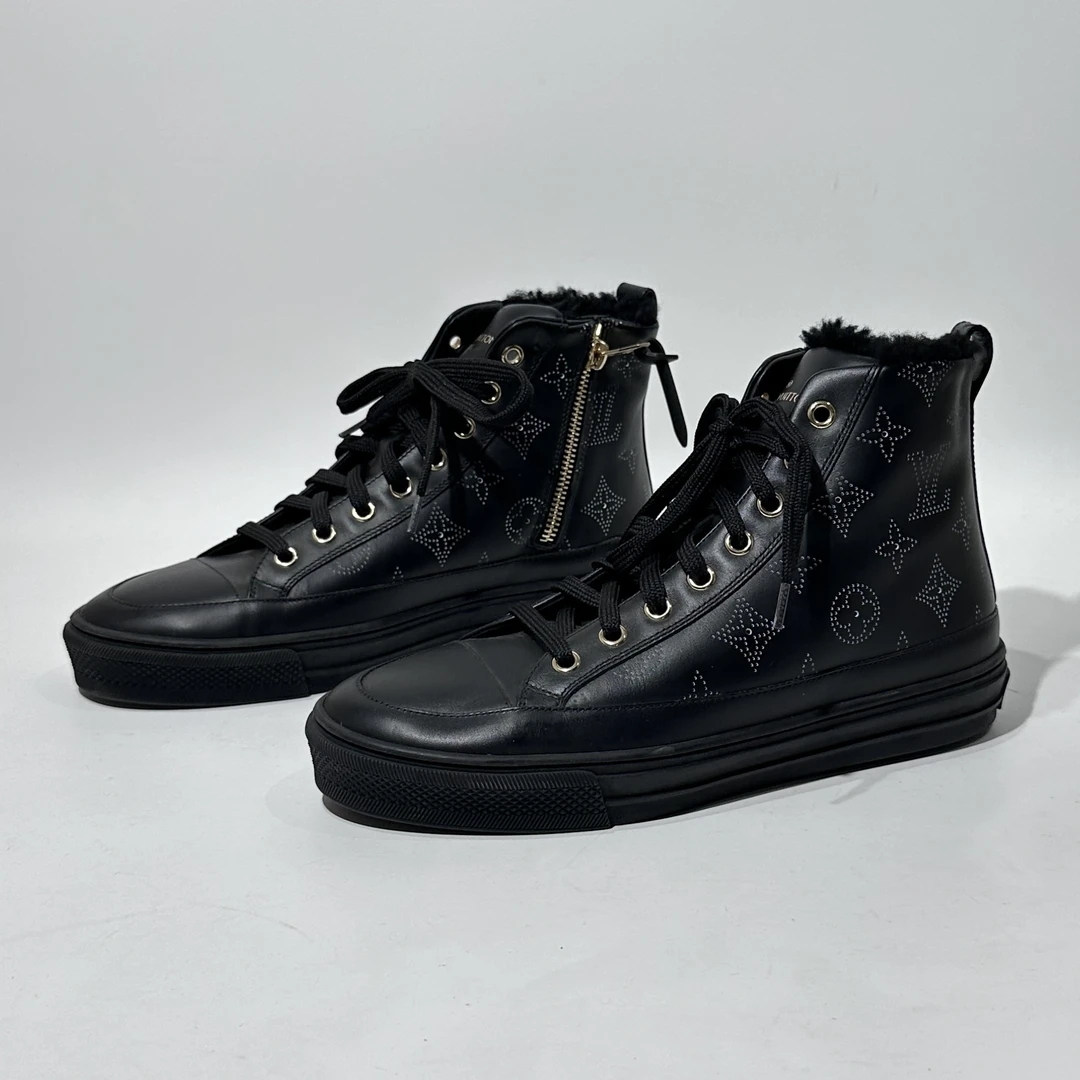 95新 LouisVuitton/路易威登 36码 黑色时尚高帮板鞋/ML80518