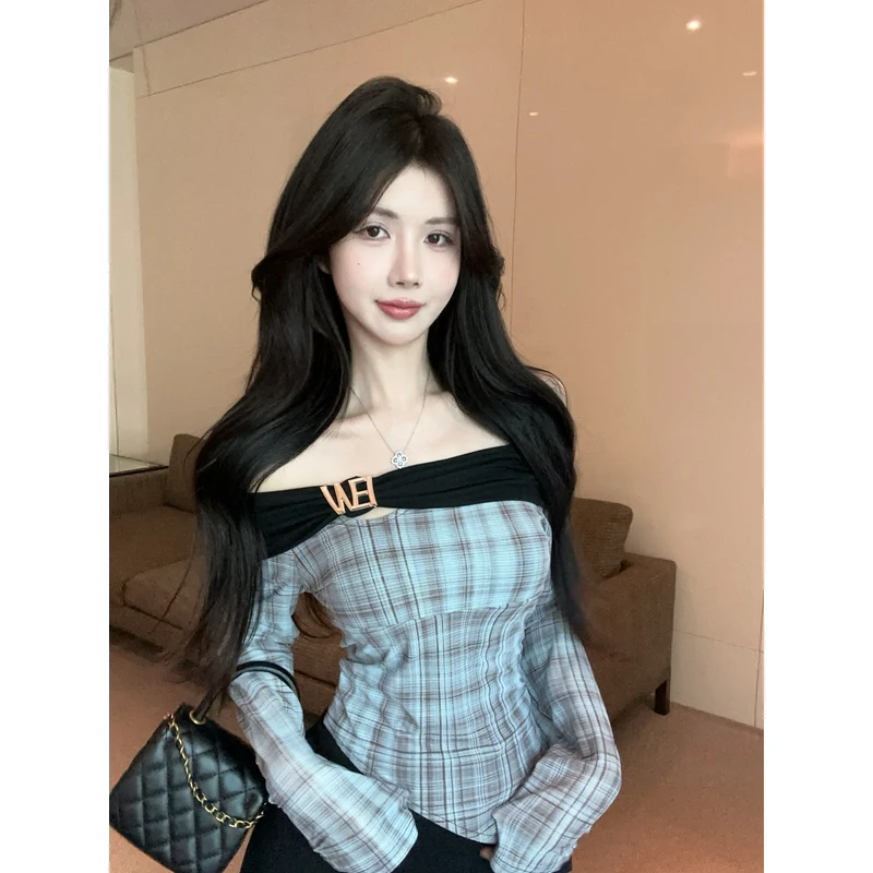 法式气质别致绝美辣妹2025新款设计感不规则格纹露肩修身上衣女春