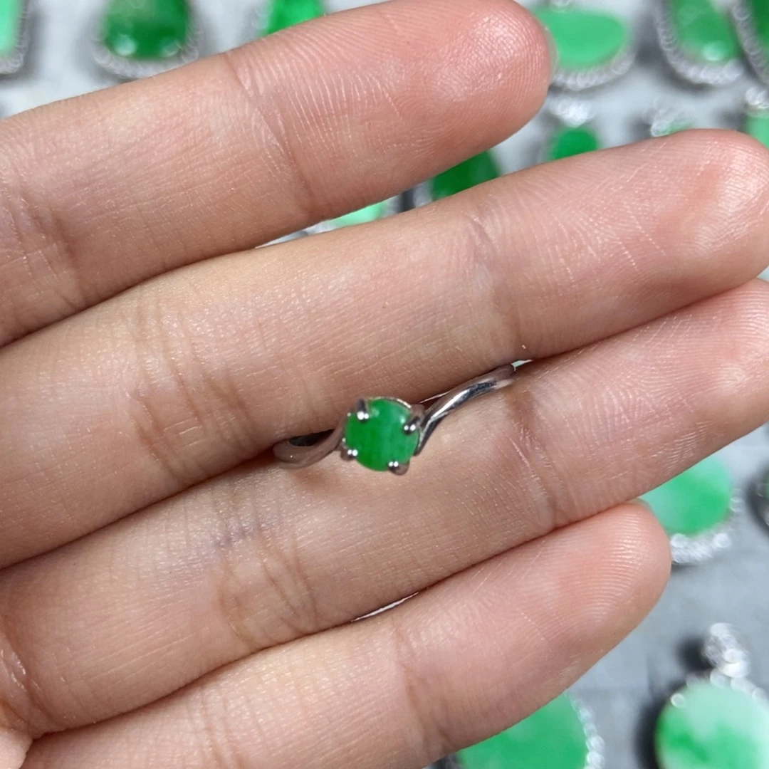 未镶嵌戒指翡翠蛋面