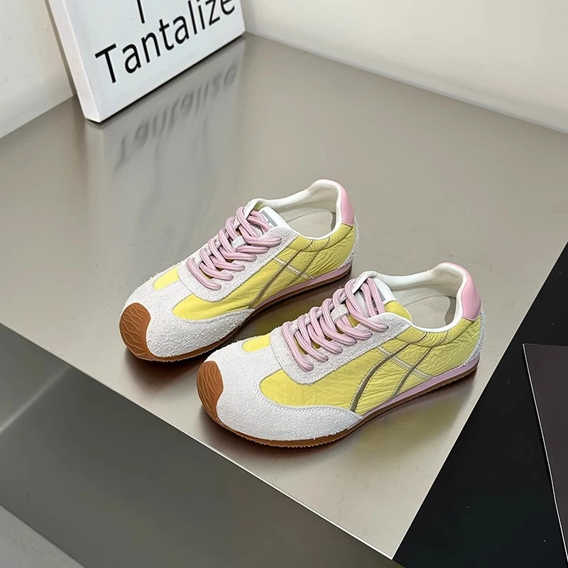 超软~洋气拼色平底德训鞋女2025丑萌机能芭蕾甩头软底休闲阿甘鞋