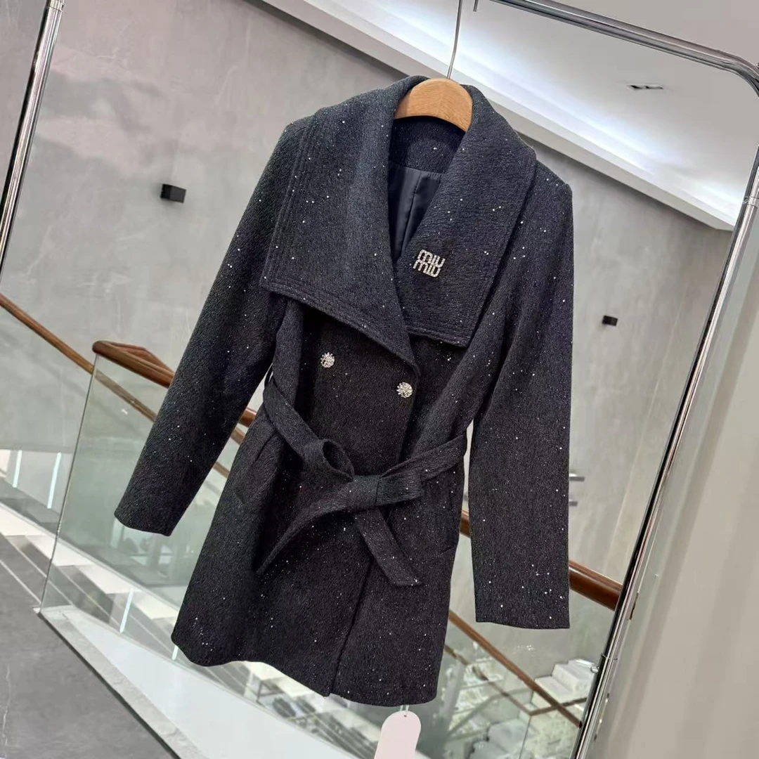 气质大翻领收腰中长款外套ZBW33936