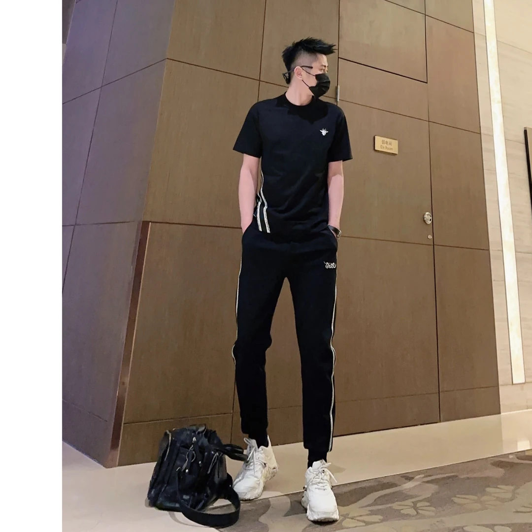 【航航出品】时尚百搭款夏季潮流休闲刺绣个性织带圆领修身男士半袖