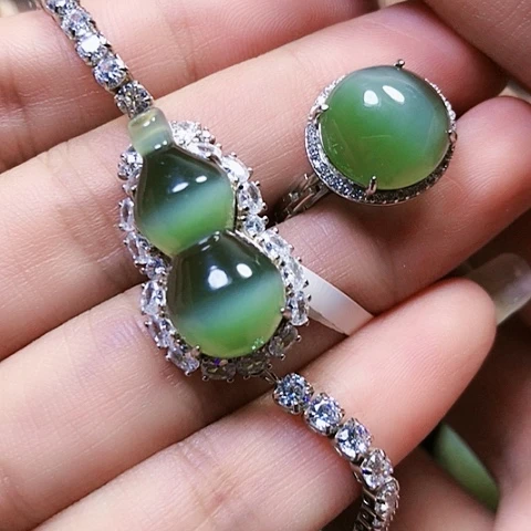 银S925镶嵌戒指和田玉