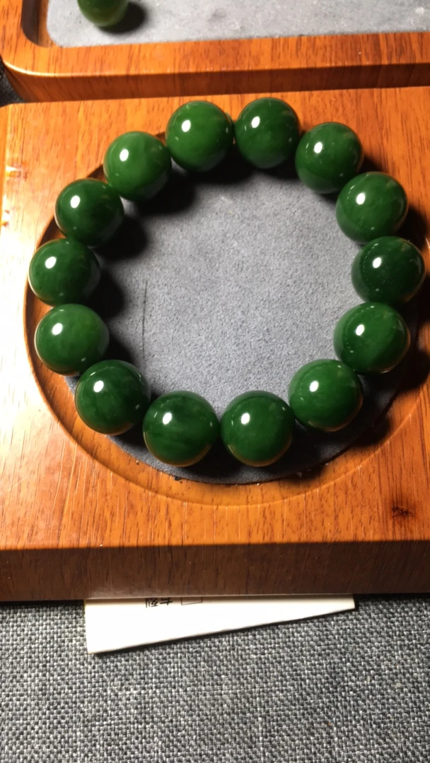 和田玉碧玉俄罗斯碧玉老菠菜绿16藏品