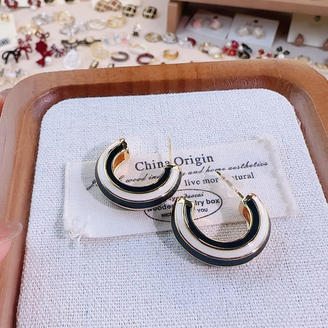 仿珍珠铜合金925银耳钉