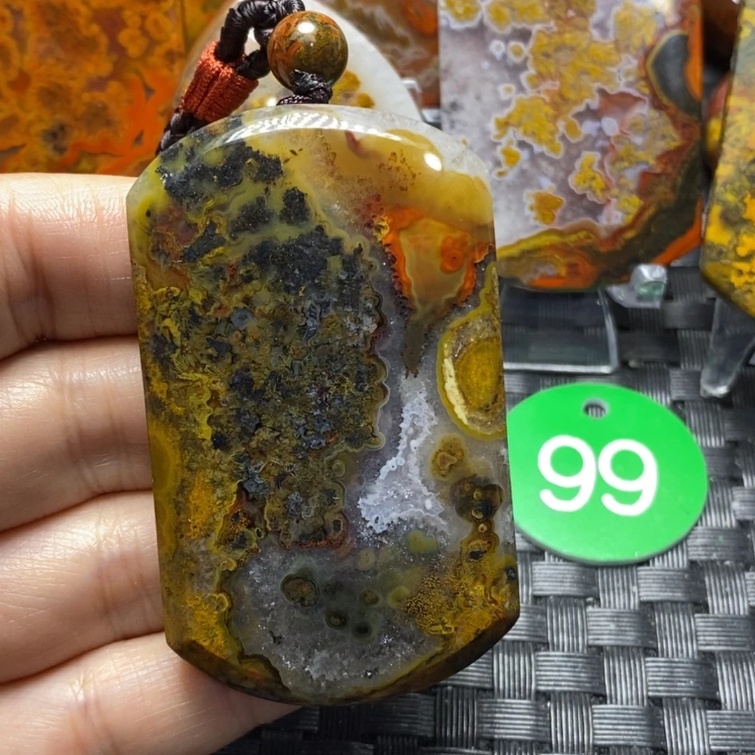 未镶嵌颈饰玛瑙/玉髓钢*儿