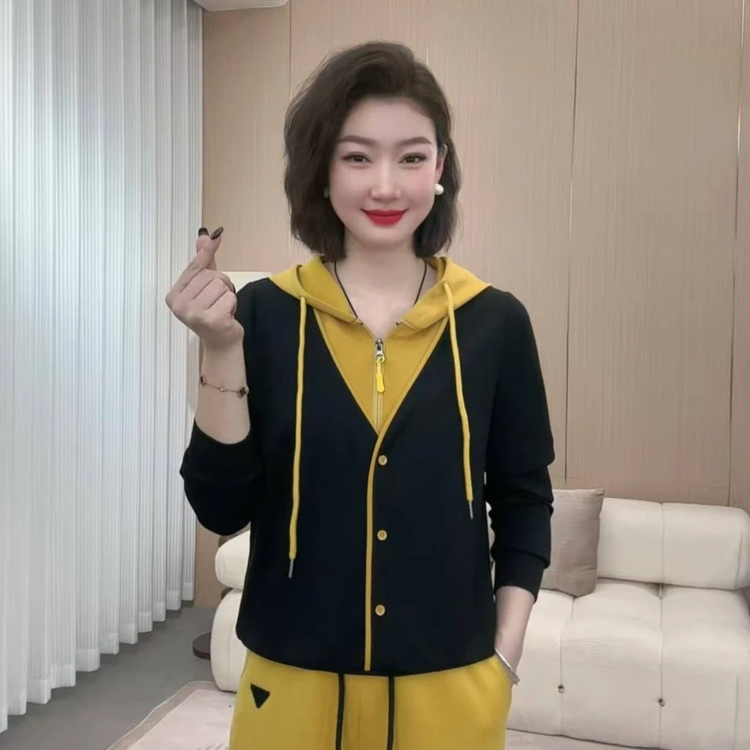 2025春季爆款时尚洋气连帽拉链撞色修身上衣女时髦高级感长袖卫衣