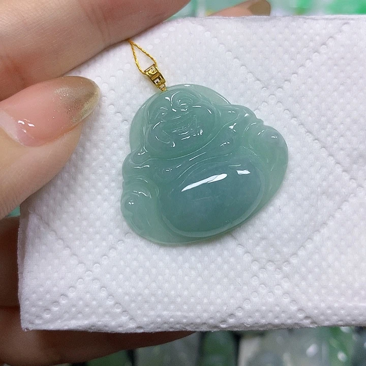 翡翠18K金镶嵌颈饰挂件