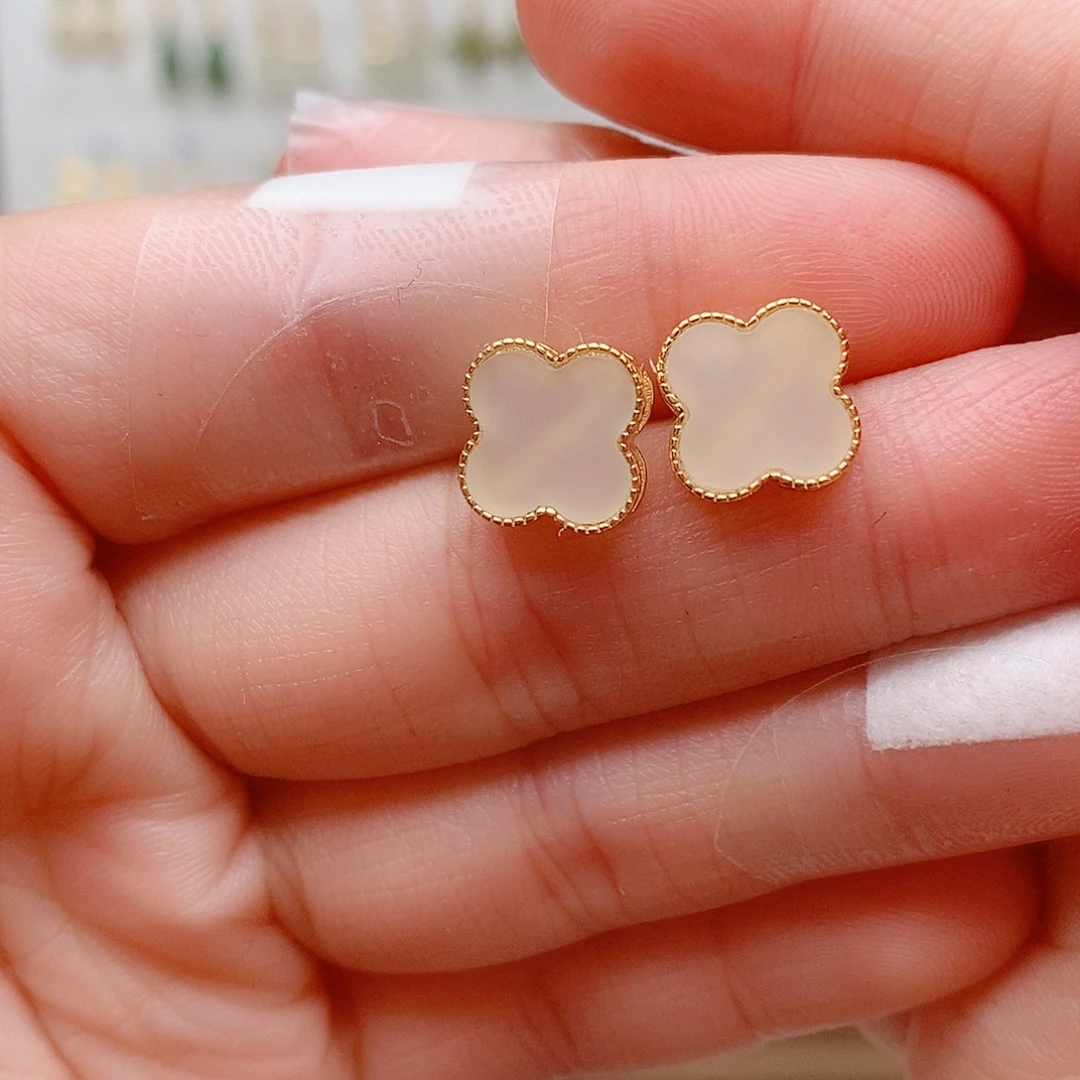 和田玉银S925镶嵌耳饰