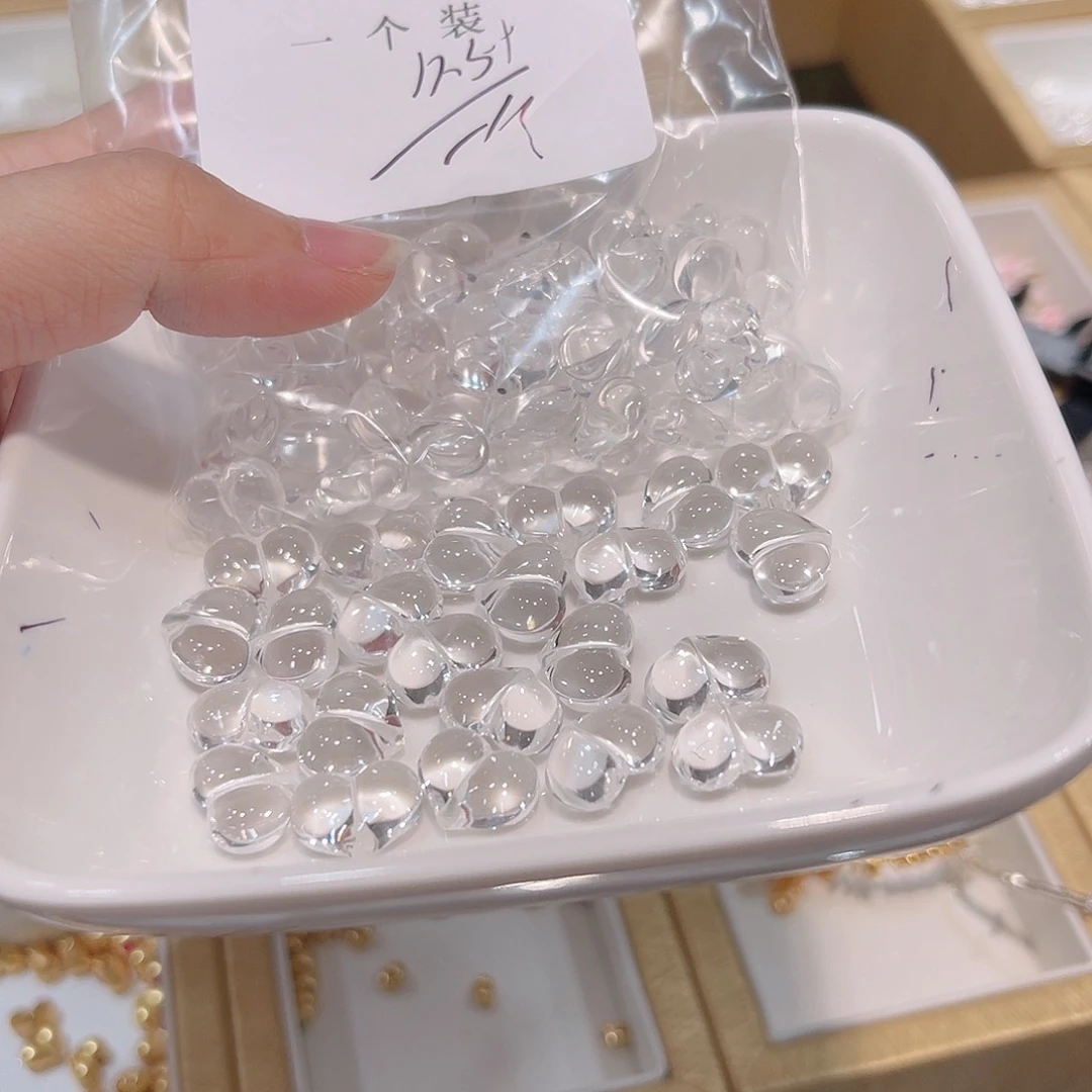 水晶珠宝半成品未镶嵌3 。
