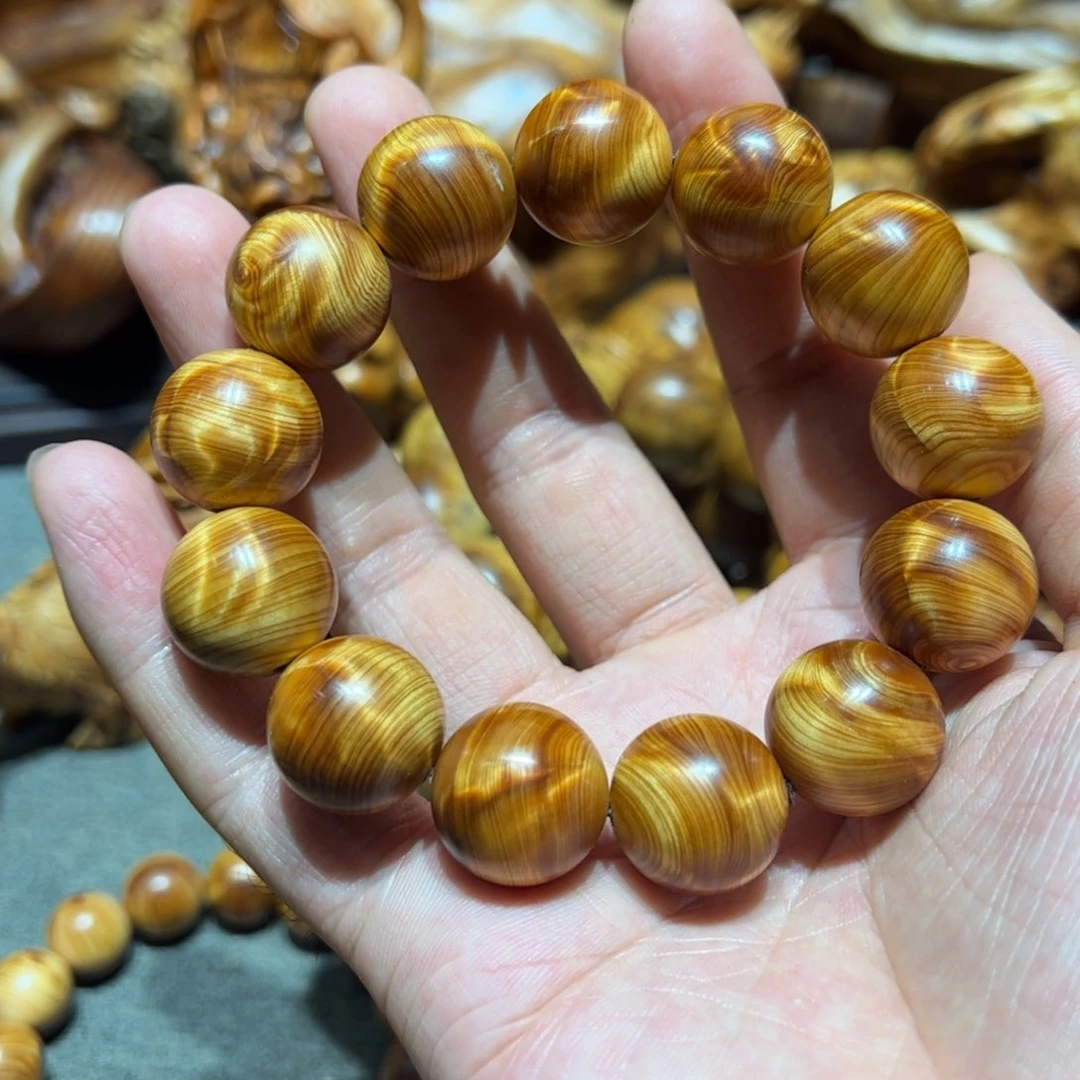 闲***风柏木（崖柏）北太行陈化崖柏