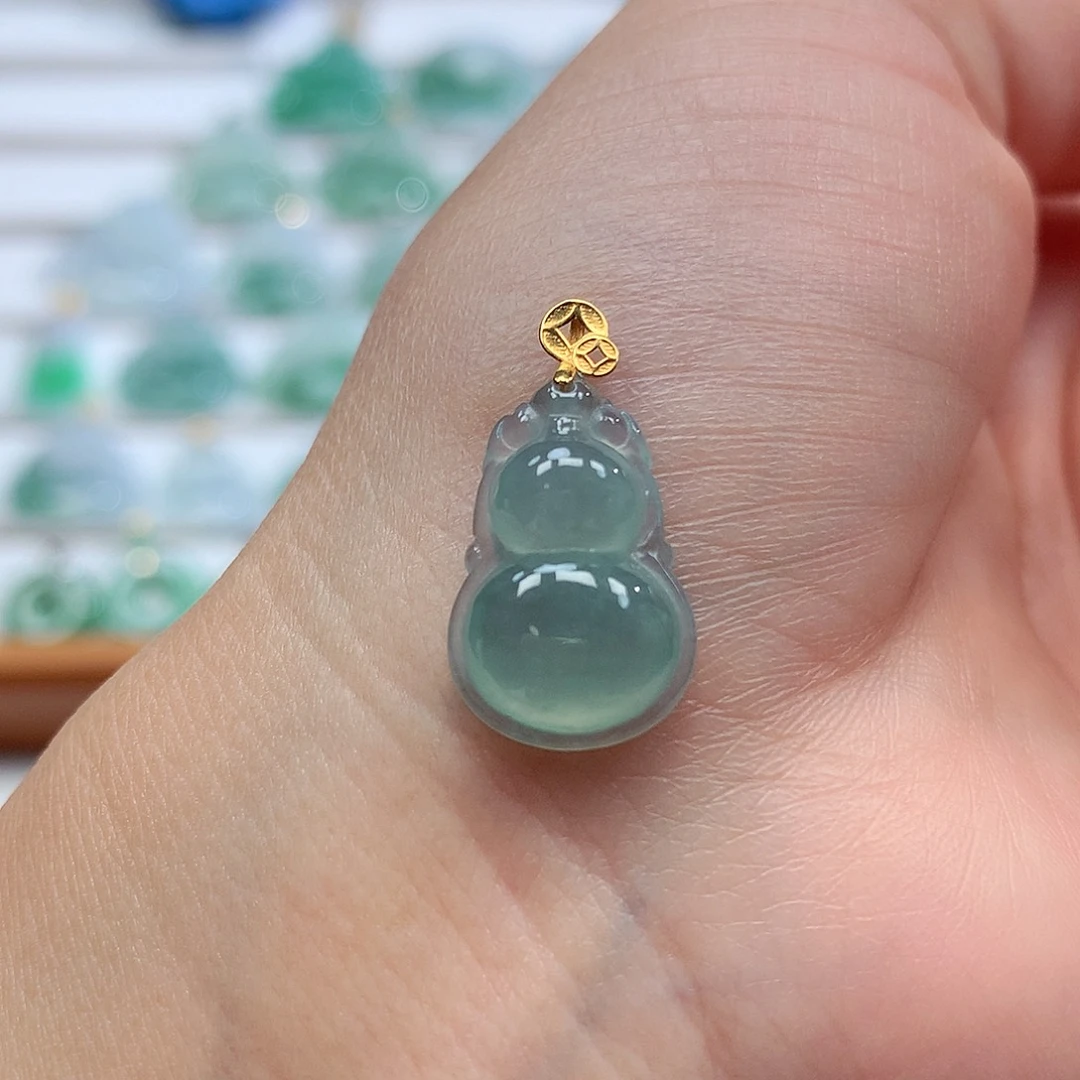 翡翠18K金镶嵌吊坠(赠链)17.6-12.2-5.3
