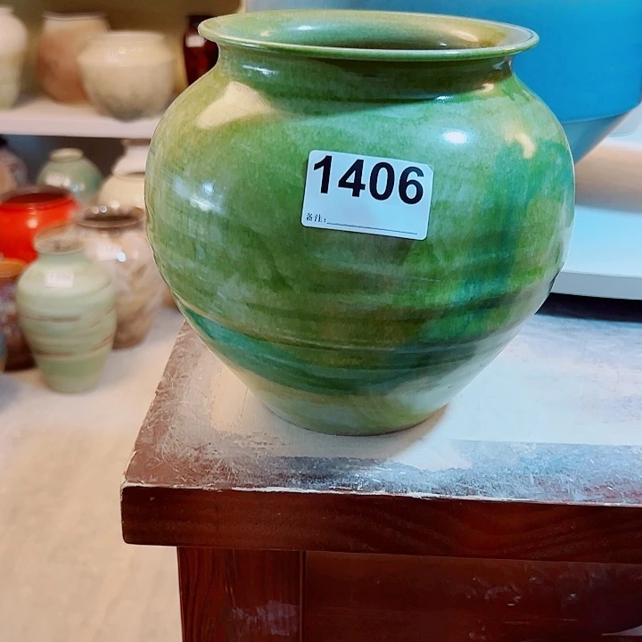 高19口16。 摆件 1387高20口12。 1406