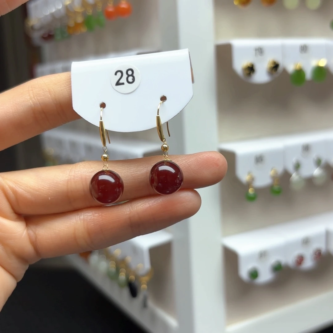 18K金镶嵌琥珀耳饰血珀