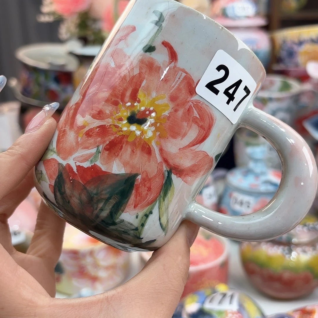 瓷片我不在这里吃饭你吃好没呀