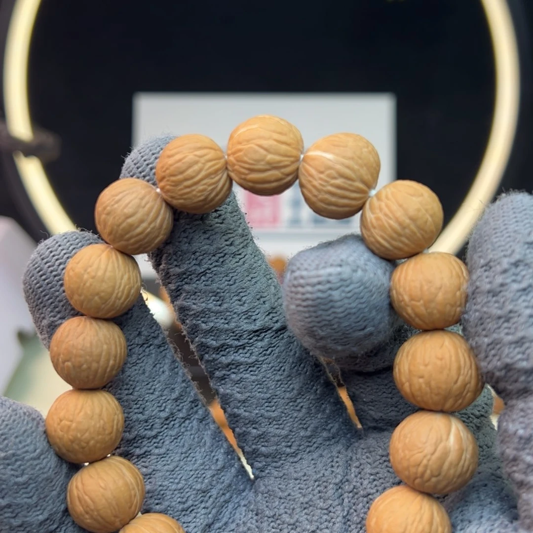 猴头核桃吊坠开播凤羽