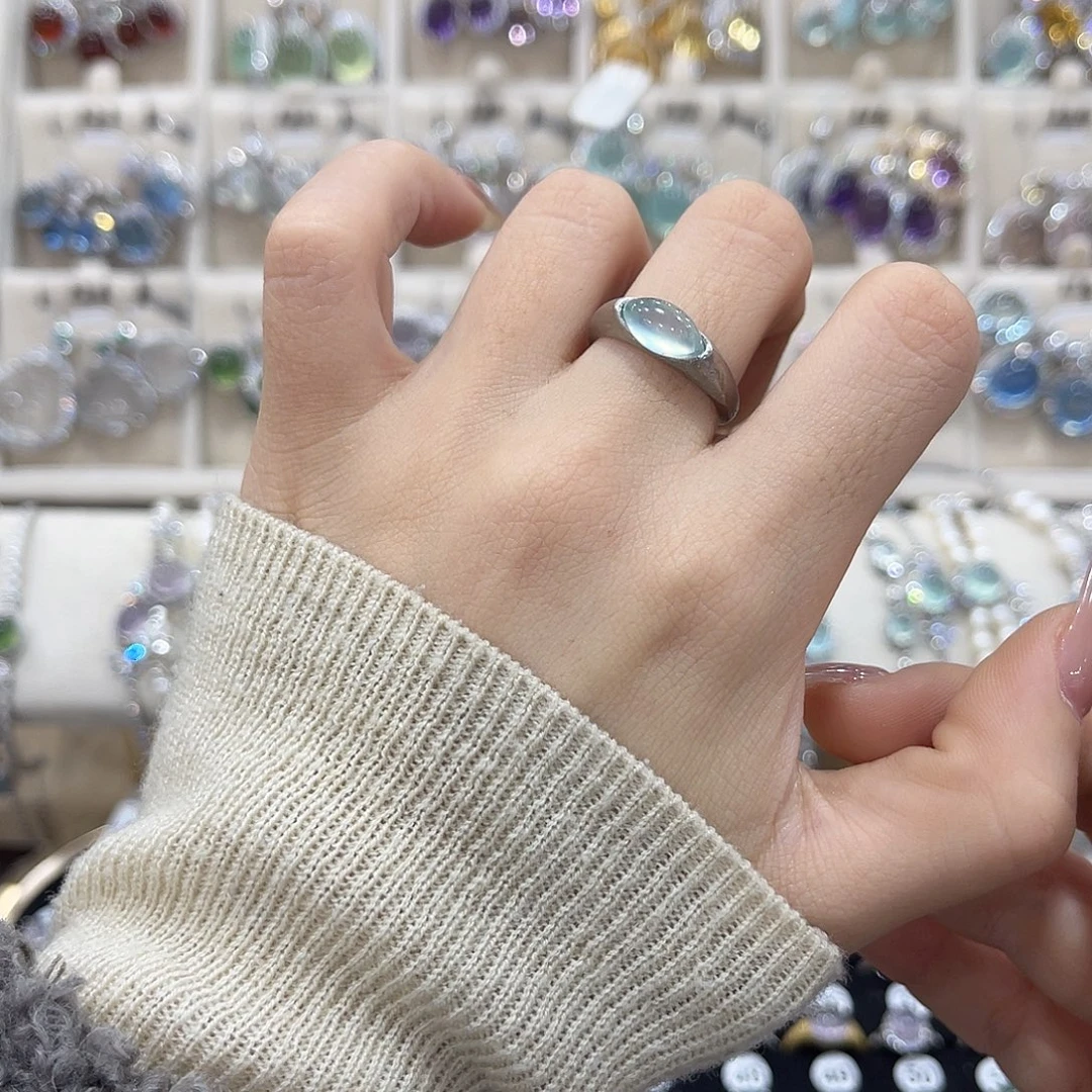 亿***点蛇纹石玉银S925镶嵌戒指