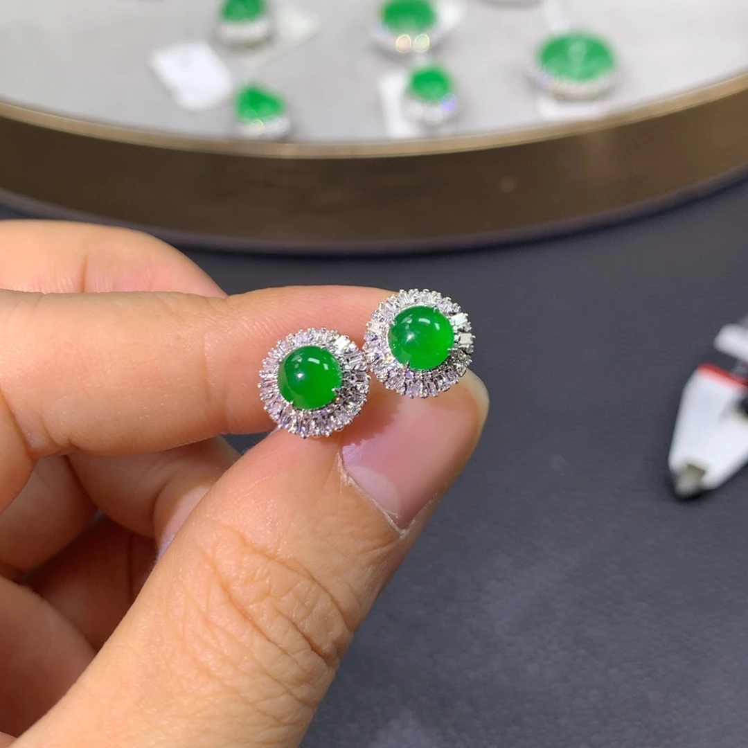 翡翠耳饰18K金镶嵌翡翠