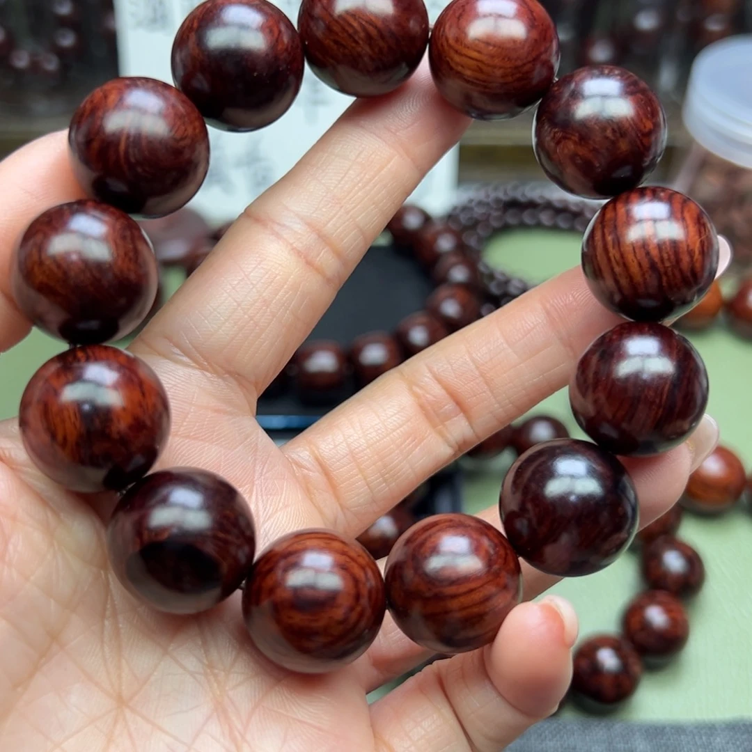 降真香其他海南红降1.8红油底芝麻点满结油瑕疵