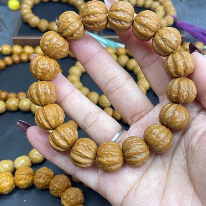 吊坠猴头核桃精品