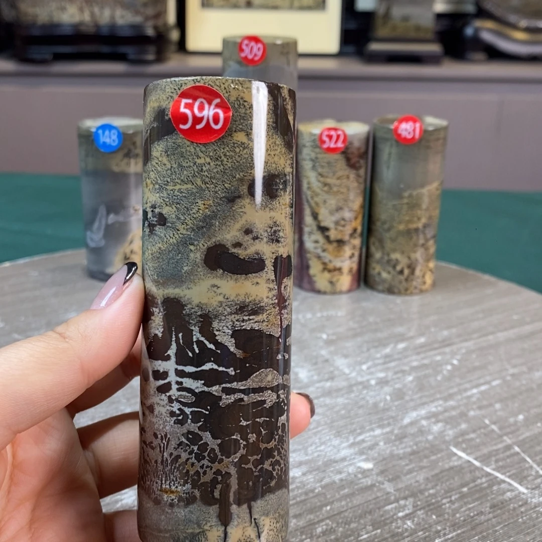 石材广西国画石草花石