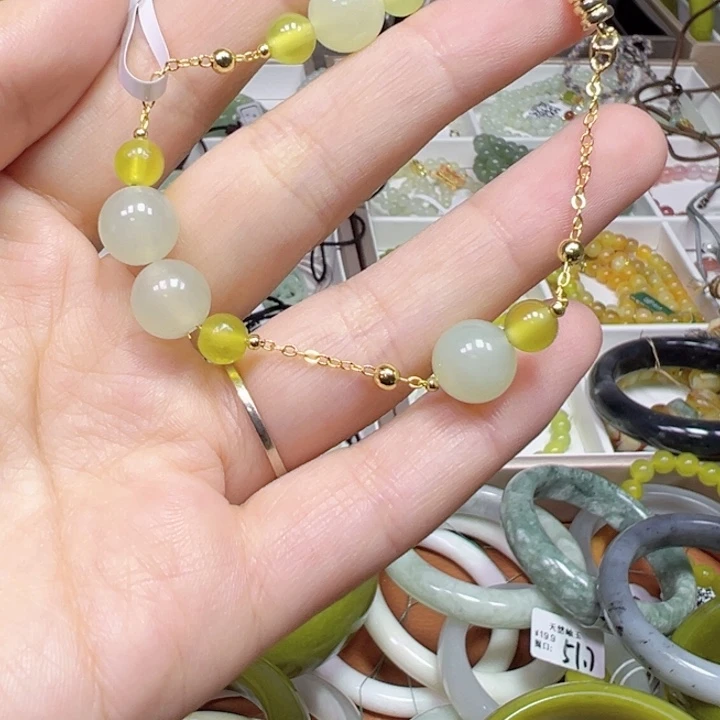 未镶嵌蛇纹石玉手链