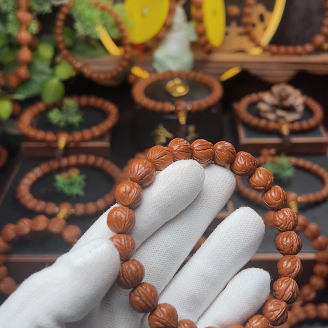 吊坠桃核J*1.1玉龙脊手串