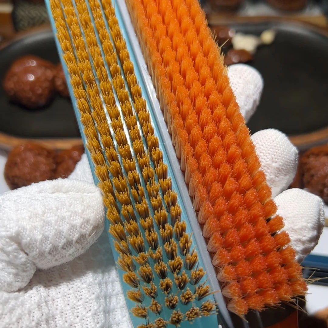 文玩核桃吊坠刷子