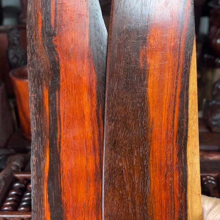 檀香紫檀（小叶紫檀）迊*